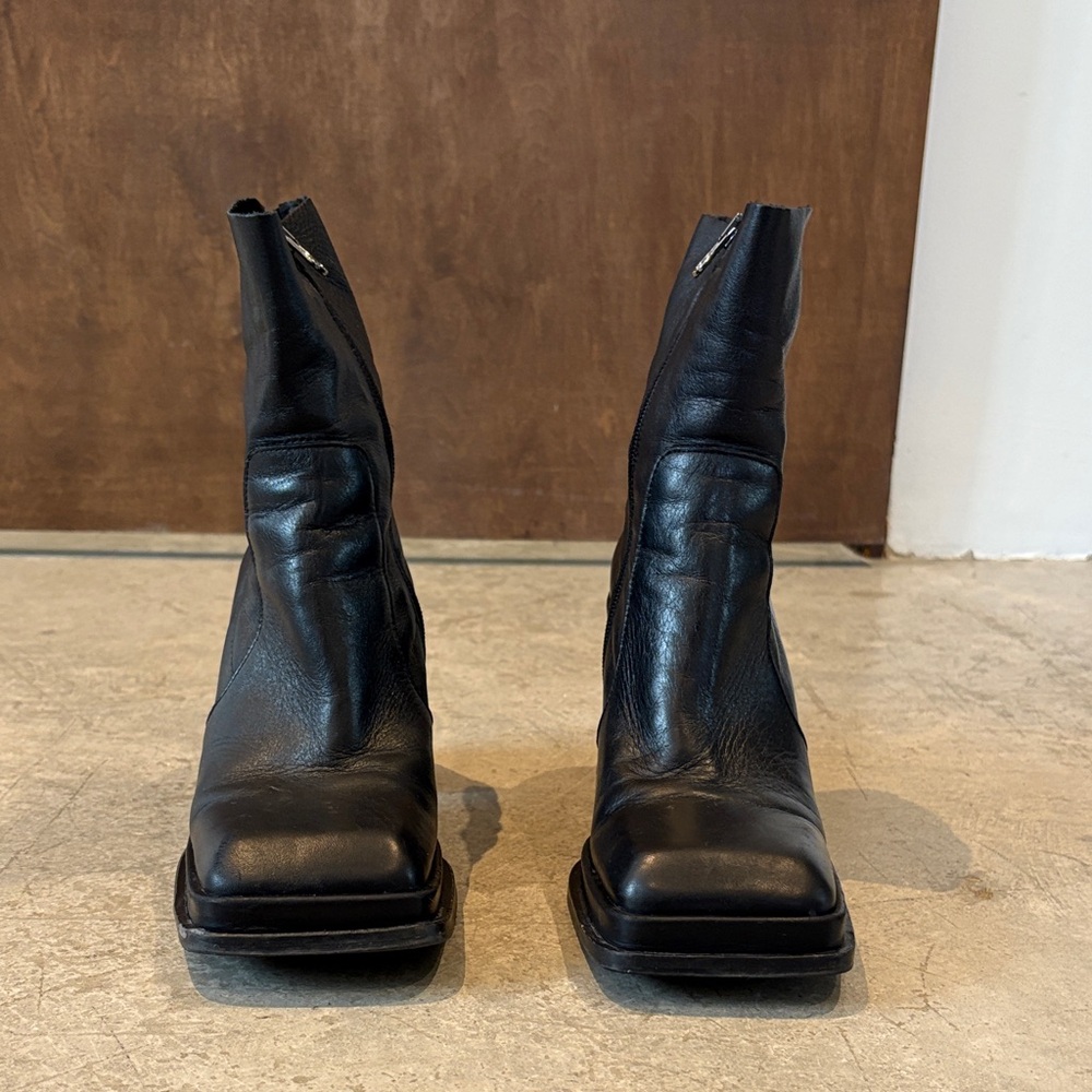 L'INTERVALLE Black Leather Square-Toe Heeled Ankle Boots